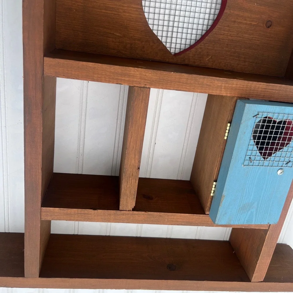 American Vintage handcrafted wooden